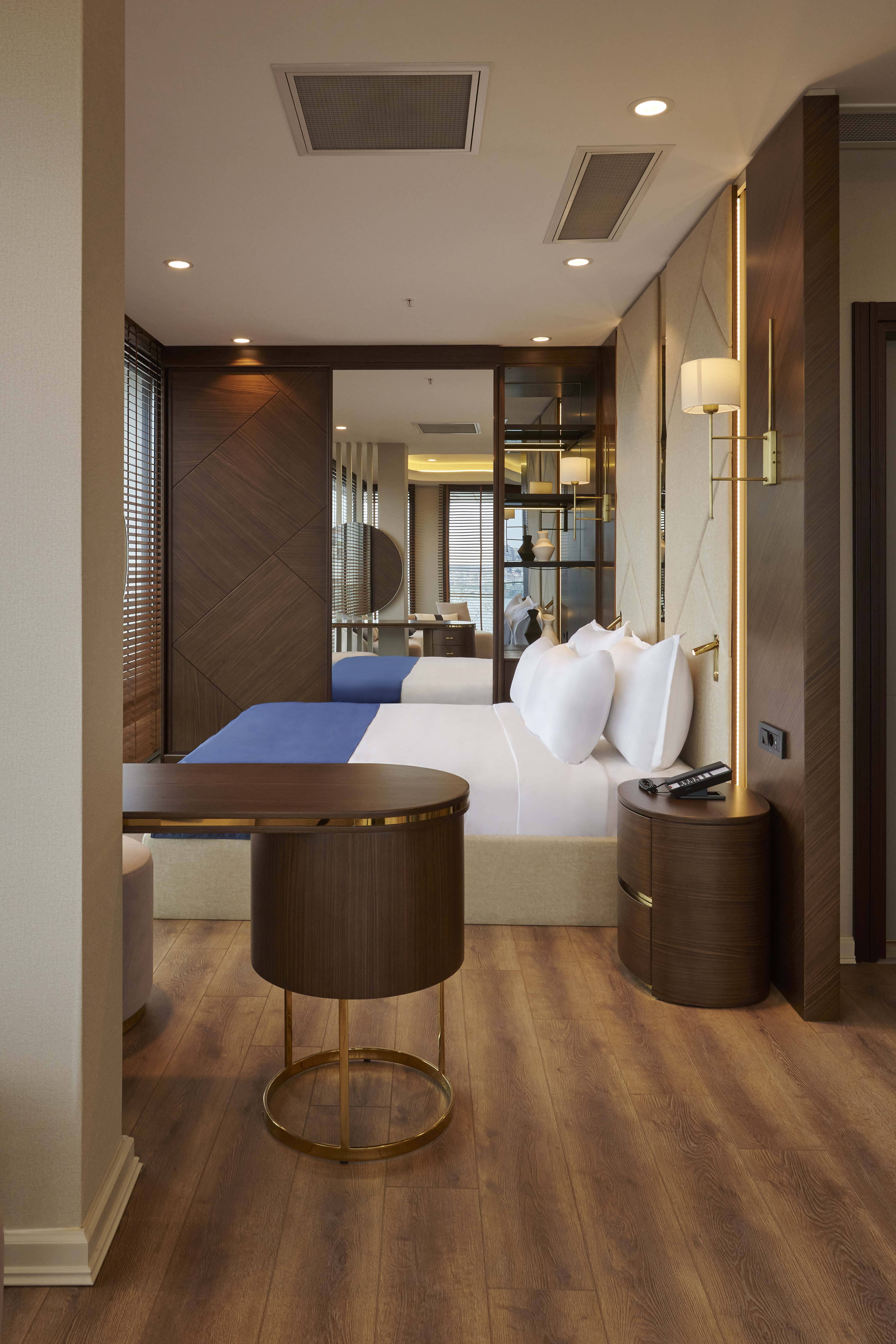 Otel |