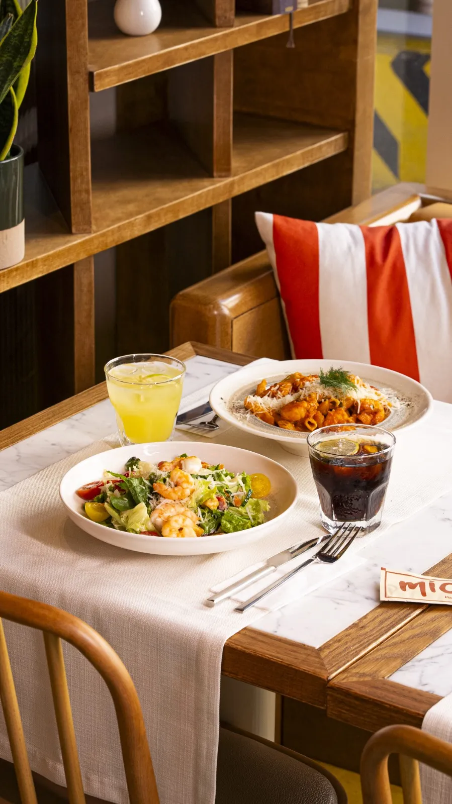 MİOS PIZZA  Organic Growth & Brand Transformation